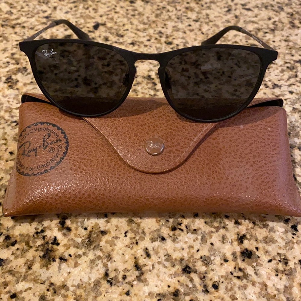 COPY - Ray Ban sunglasses